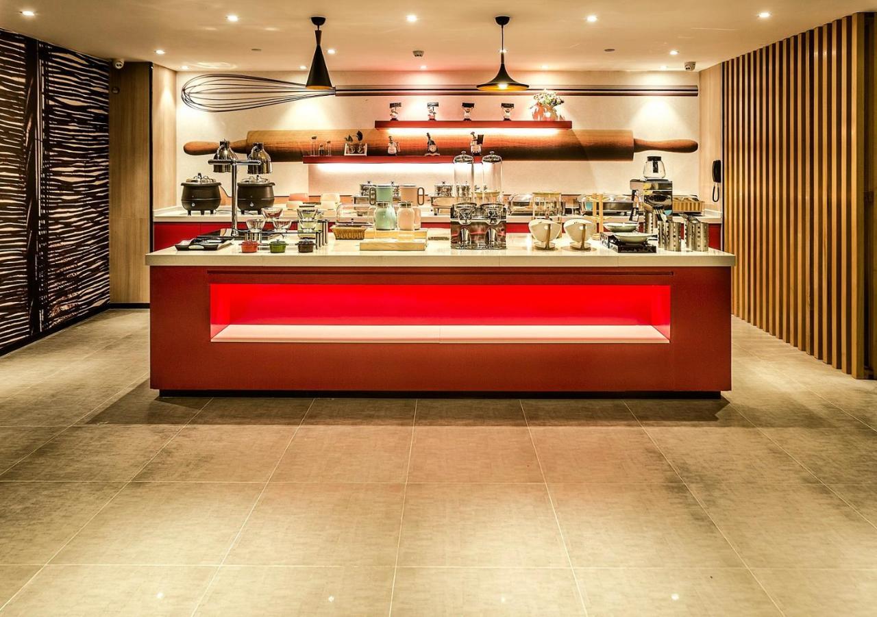 宜必思酒店郑州陇海路店 外观 照片